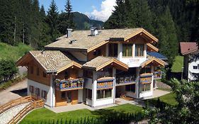 Color Home Suite Apartments